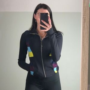 LULULEMON BLACK ZIPPERED JACKET